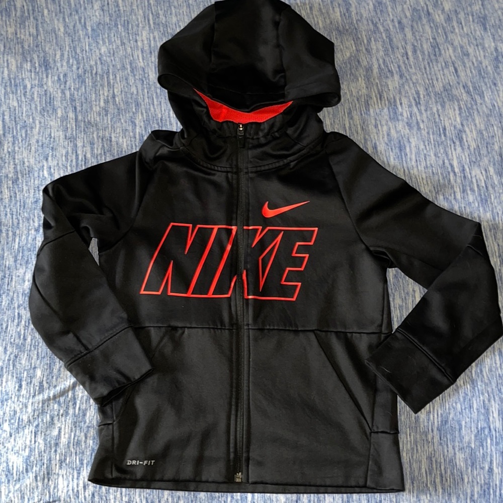 boys nike zip up
